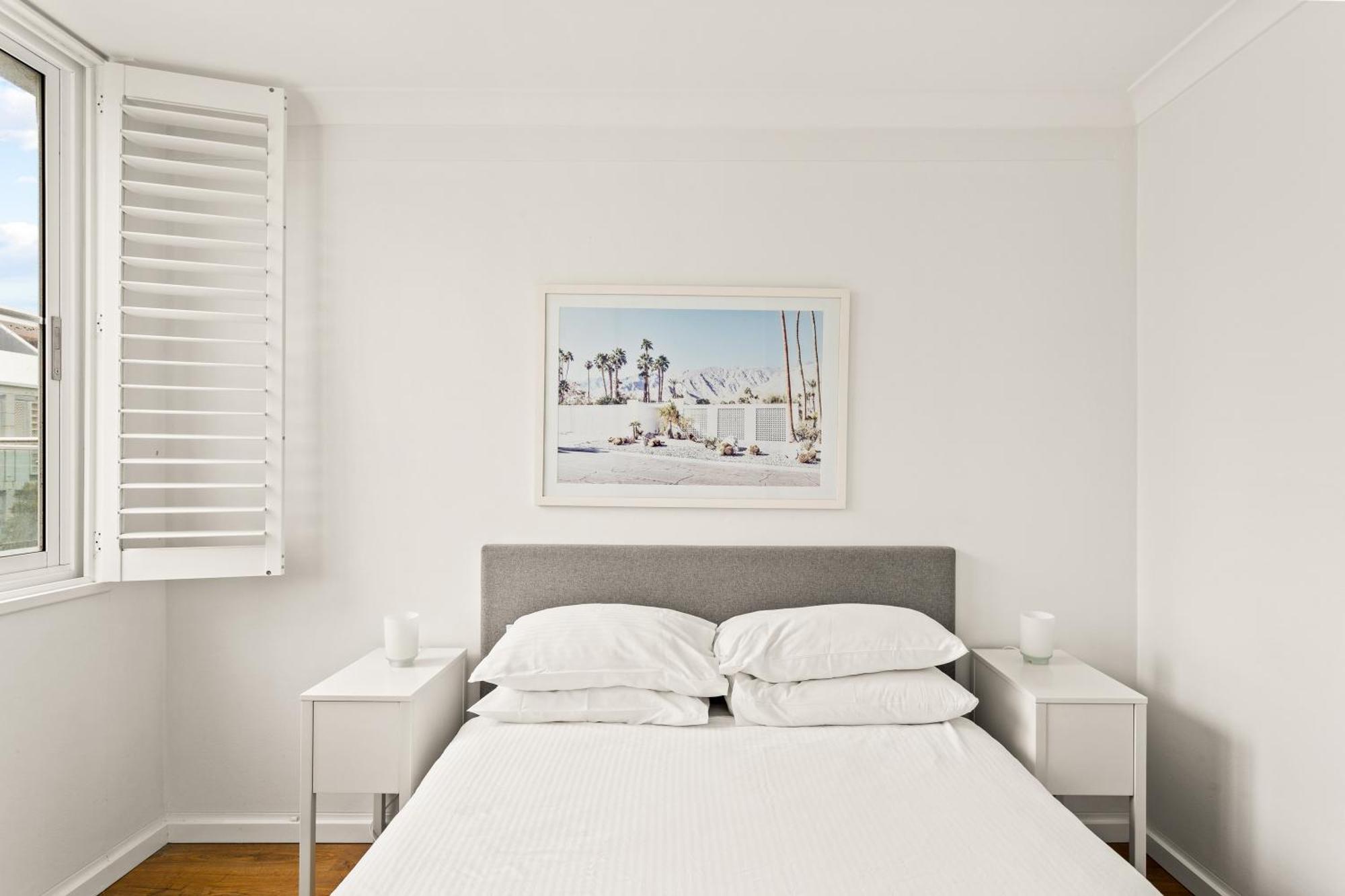 Chic Apartment Footsteps From Manly Beach Sydney Luaran gambar