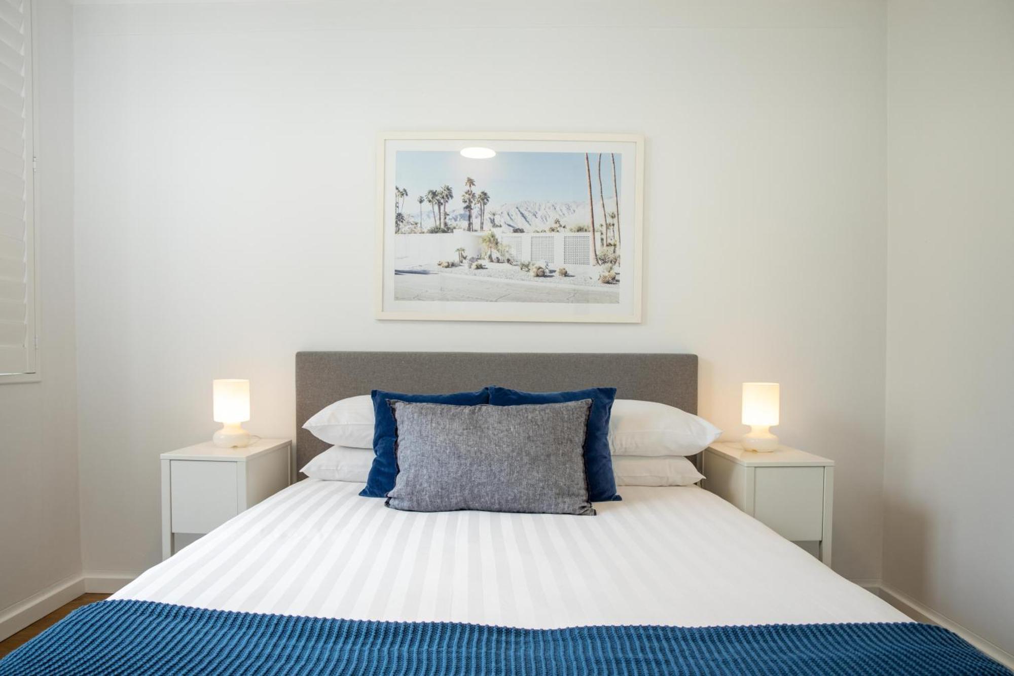 Chic Apartment Footsteps From Manly Beach Sydney Bilik gambar